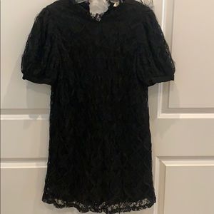 Chic black entro dress